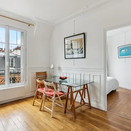 32m² Au Petit Montrouge Apartment Paris